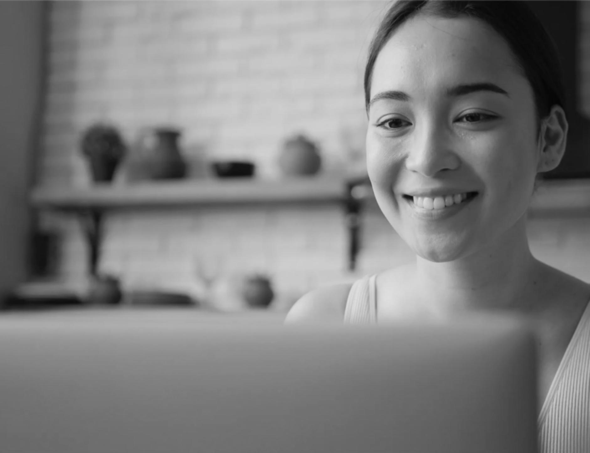 Structured online course platform interface